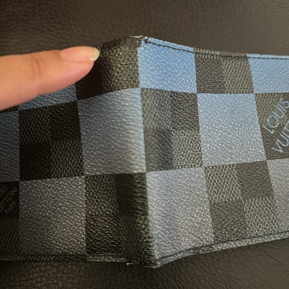Louis Vuitton wallet - Picture 7 of 10